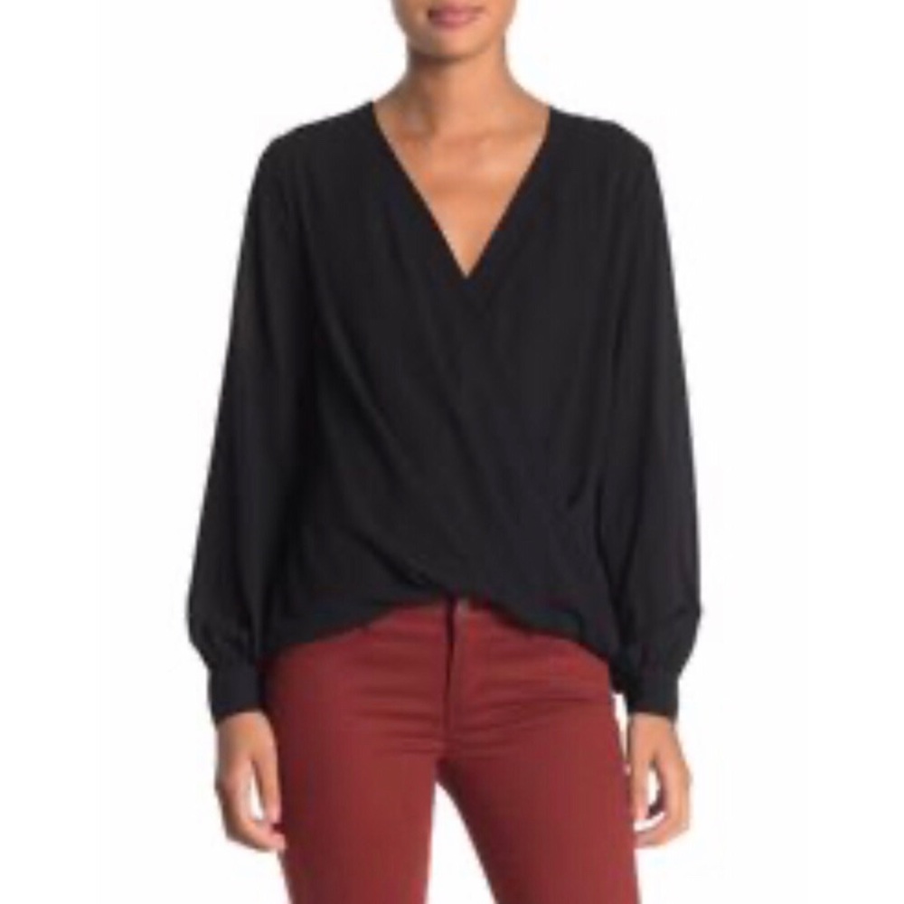Lush wrap top